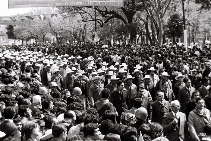 AÑO 1976 - BLANCO Y NEGRO - VIDA CAMPESINA EN PARAGUAY (JOSÉ MARÍA BLANCH)